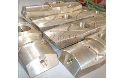 ׿���~������